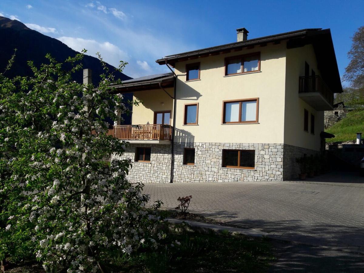 Mortirolo Bed & Breakfast Mazzo di Valtellina Екстериор снимка